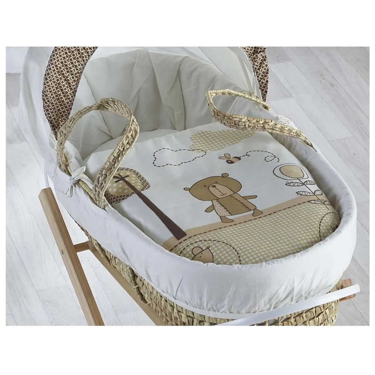 Kinder Valley Tiny Ted Moses Basket with Stand — Photograph 5 of 10