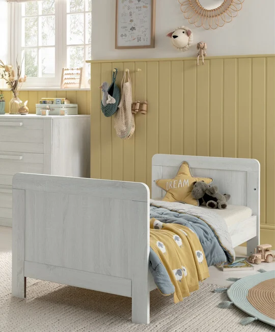 Atlas Cot Toddler Bed - White — Photograph 2 of 5