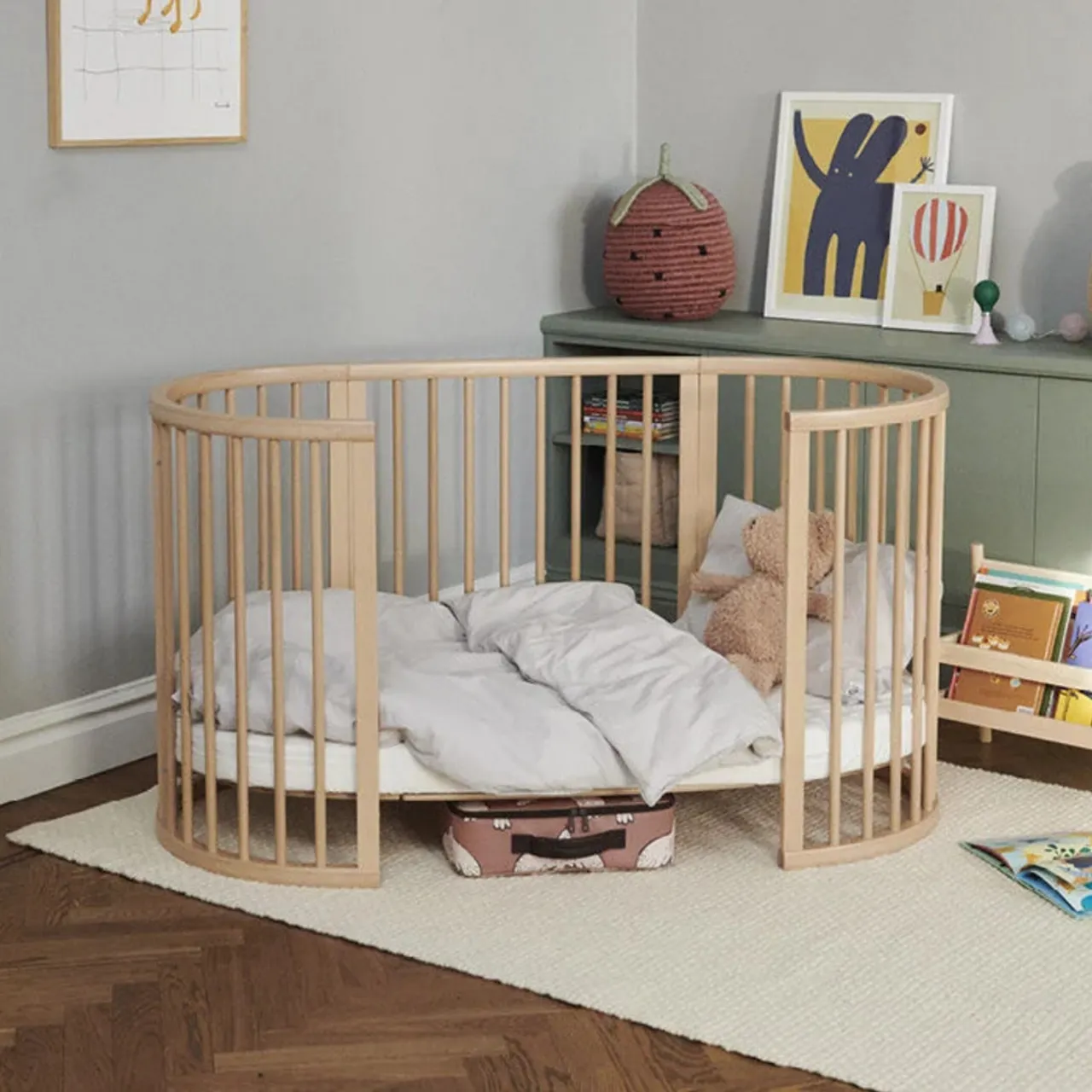 Stokke Sleepi V3 Bed Frame — Photograph 2 of 5