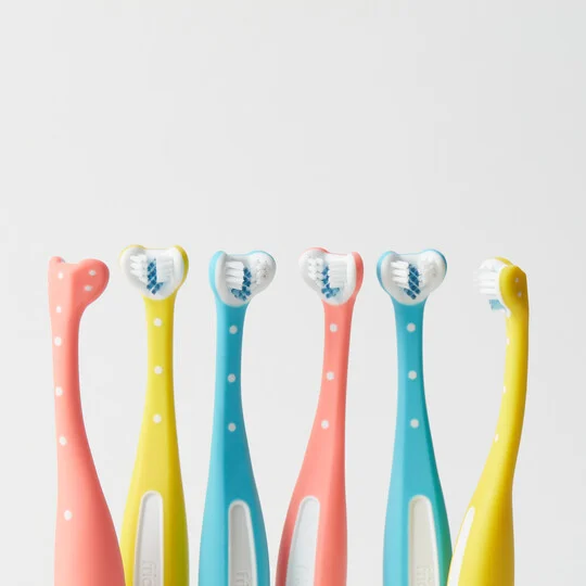 Frida Baby - SmileFrida ToothHugger Kids Toothbrush — Photograph 2 of 6