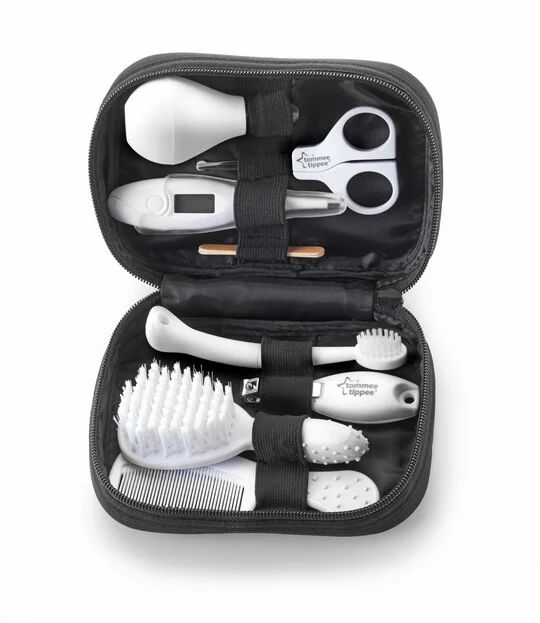 Tommee Tippee Closer to Nature Healthcare and Grooming Kit — Photograph 6 of 8