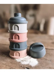 Beaba Formula Milk Container with 4 Compartments